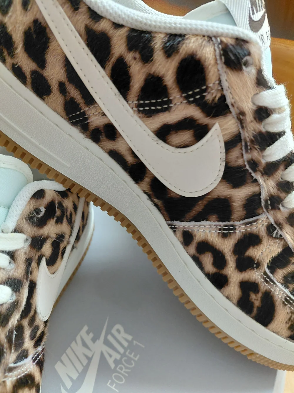 Nike low top